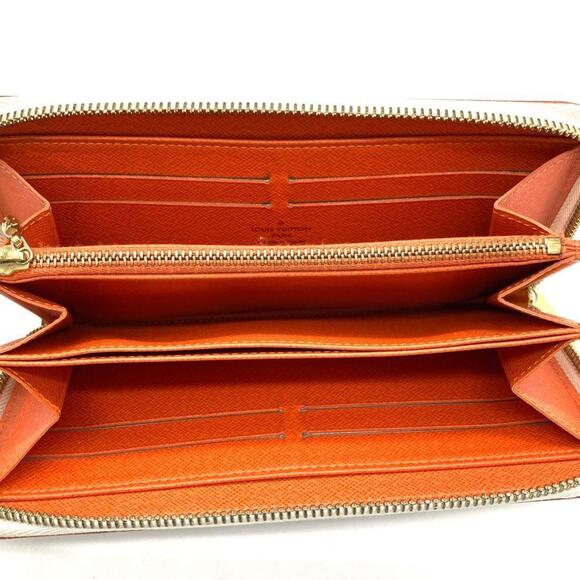 LOUIS VUITTON Brown Wallet - Picture 7 of 11